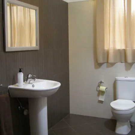 Centrally Located Spacious 3 Bedroom Apt. *