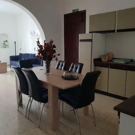 Centrally Located Spacious 3 Bedroom Apt. * Gzira