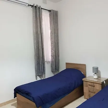 Centrally Located Spacious 3 Bedroom Apt. Gzira