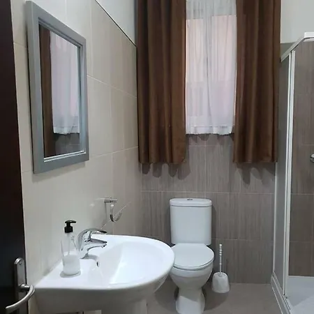 Centrally Located Spacious 3 Bedroom Apt. Gzira